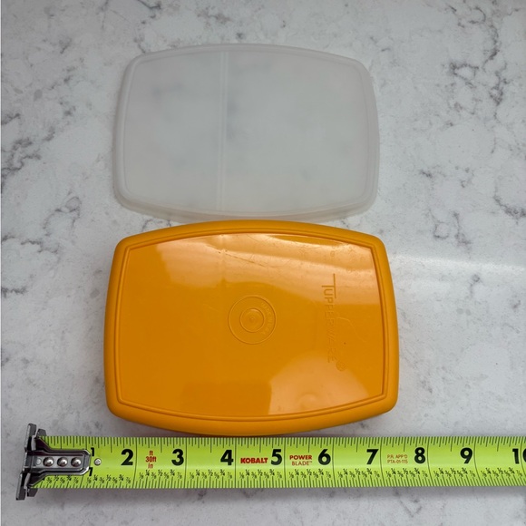 Vintage Tupperware slim packette divided side by side lunch/Snack Container - Picture 3 of 5